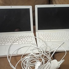 2 Apple MacBook A1181 13  Intel Core 2 Duo Laptop White No HDD