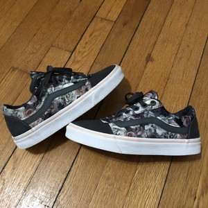 grey floral vans