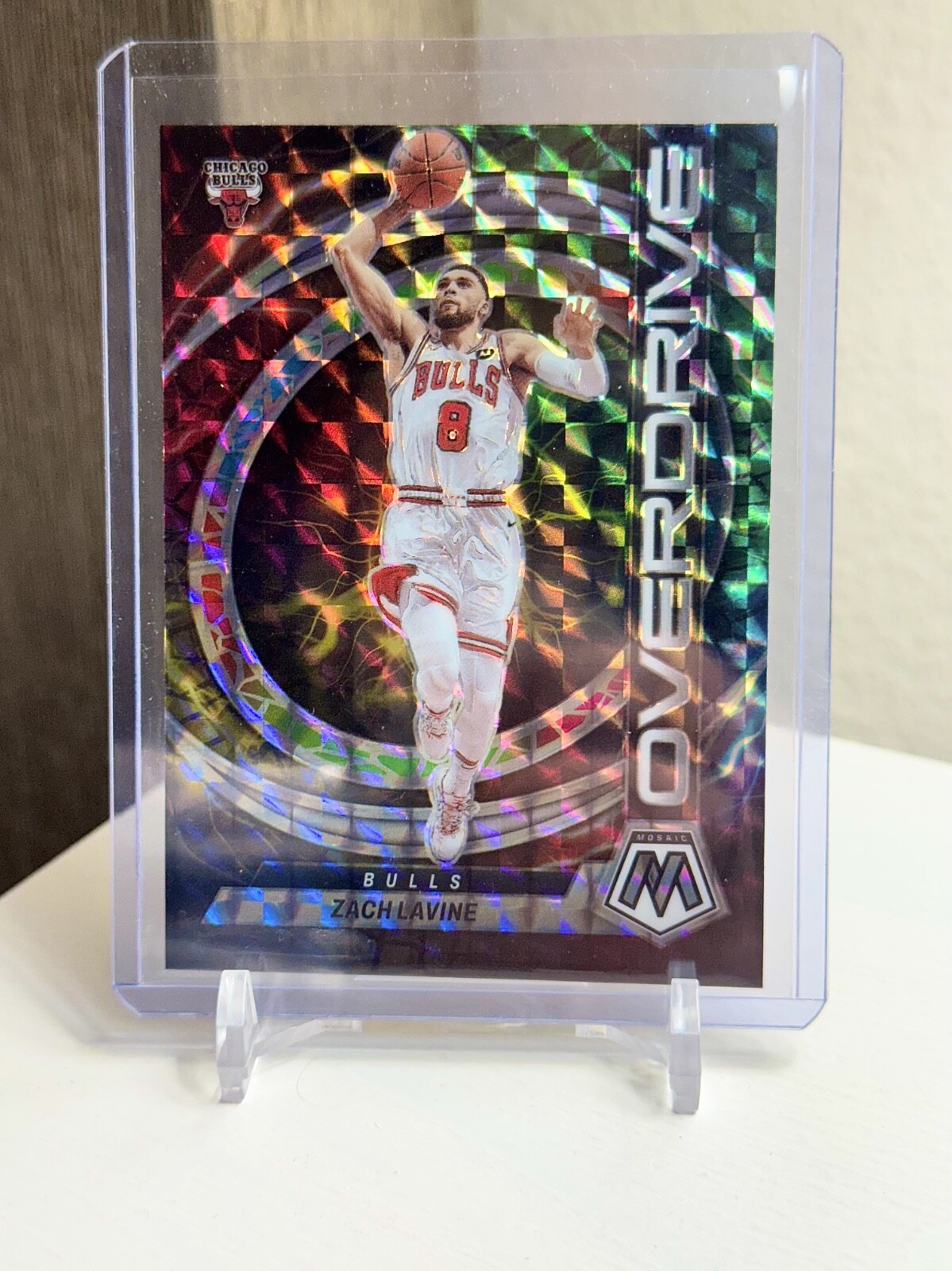 2022-23 Panini Mosaic - #22 Zach LaVine Overdrive Mosaic Prizm