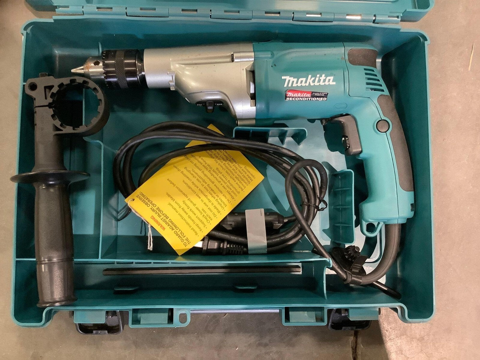 MAKITA 2-SPEED HAMMER DRILL HP 2050 W 