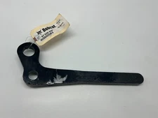 BOBCAT Bobtach Handle 6702904P RH FITS 743 751 753 763 773 7753 853 863 873 963