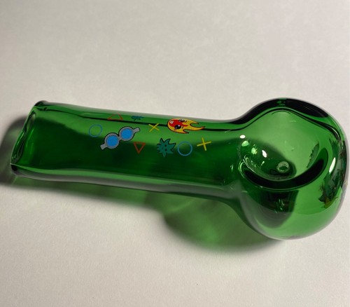 Hand Blown Glass Pipe 4” - Picture 4 of 5