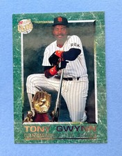 1992 Fleer Ultra Baseball Tony Gwynn Commemorative Series #6 HOF Padres