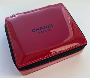 Chanel Cosmetic Makeup Bag Small Red Le 19 Vip Gift Ebay