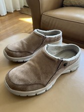 Skechers Easy Going Slip On Mule Clogs Relaxed Fit Memory Foam Womens Size 8 Tan