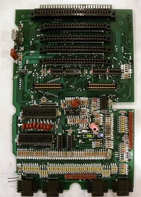 ATARI 800 REV 9 MAIN BOARD CO14175 39th Week 1979 Motherboard 400/600XL/1200XL