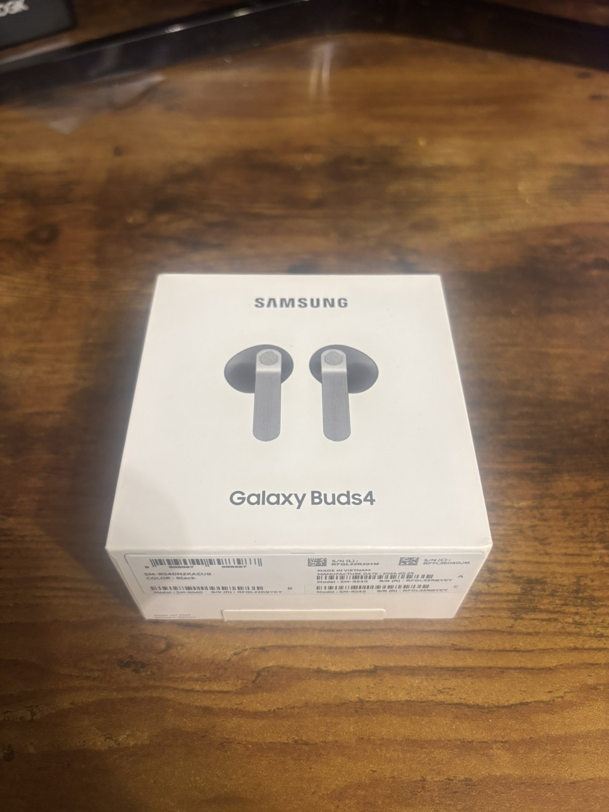 Samsung Galaxy Buds 4  Wireless Earbuds True Wireless-Black- UNUSED