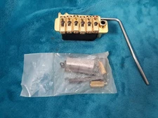 Wilkinson USA Tremolo Vibrato (Gold) Circa 2000 (25279)