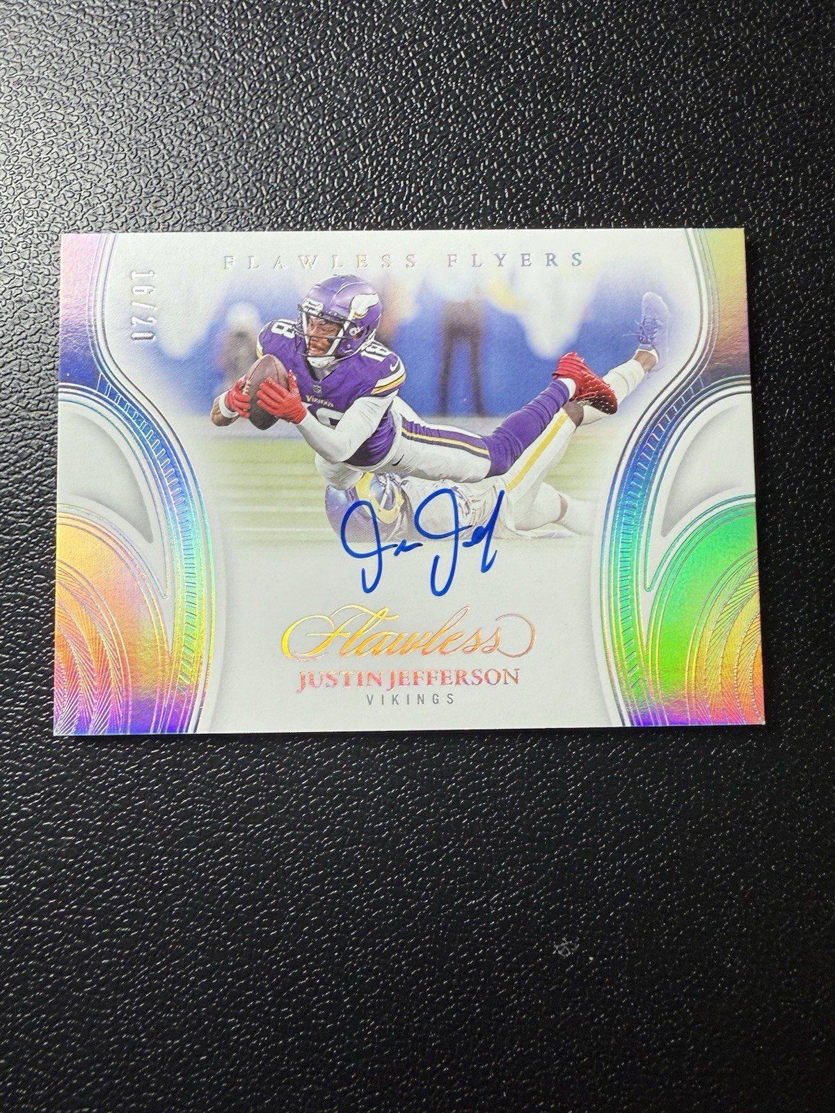Justin Jefferson 2025 Panini Flawless Flyers Auto SP #d /25 Vikings On Card 🔥🔥 view 6