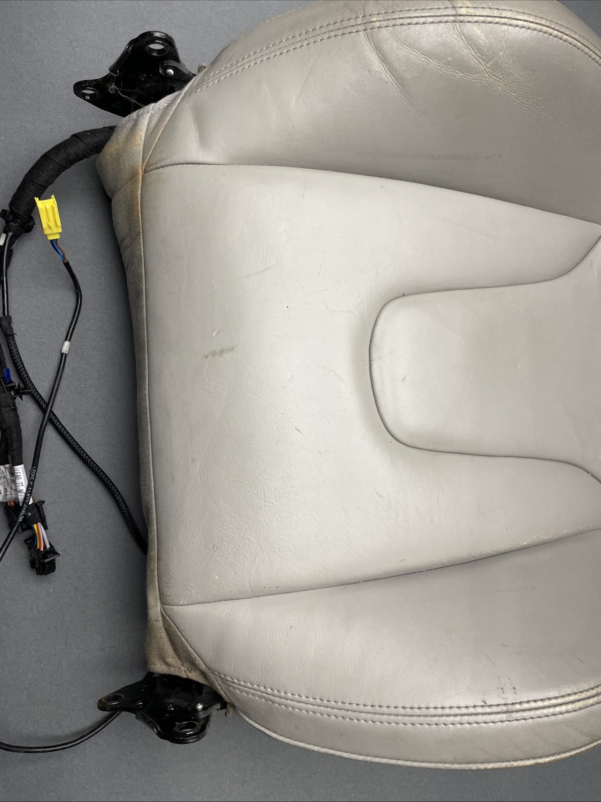 2008-2012 AUDI R8 - Front Right Coupe Upper Sport SEAT Backrest Assembly