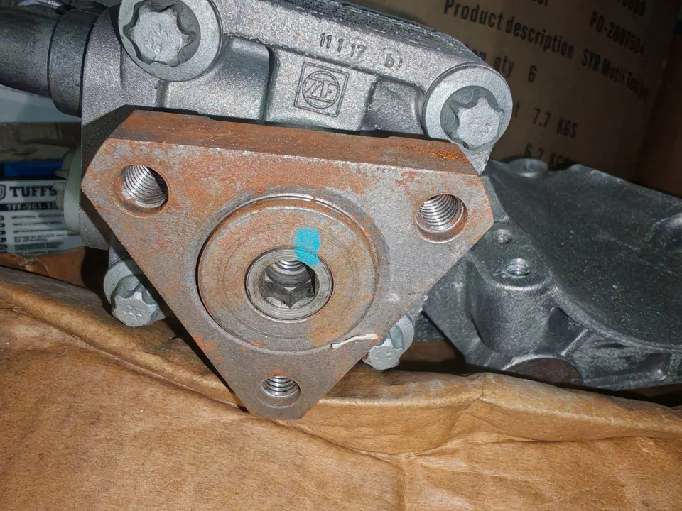 GENUINE VAUXHALL VECTRA MK1 2.0 2.2 POWER STEERING PUMP - Image 3 of 4