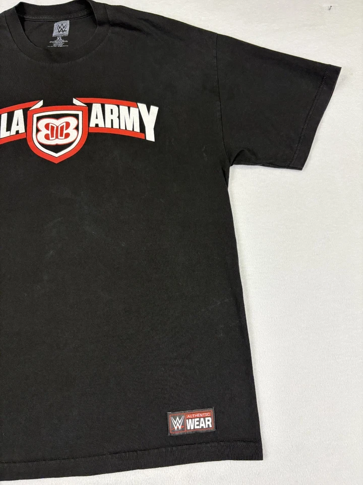 CAMISETA DE LUCHA LIBRE DEL EJÉRCITO WWE BELLA PARA HOMBRE XL NEGRA LOGO GEMELOS ROPA AUTÉNTICA GRÁFICA Foto 3 de 4
