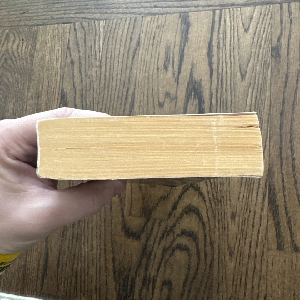 The Neverending Story by Michael Ende Vintage 1985 Paperback Movie Tie-In Puffin - Image 4 of 4