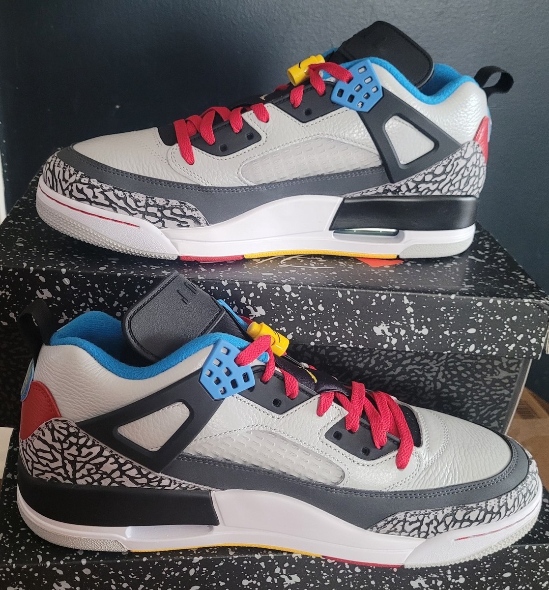NEW AUTHENTIC JORDAN SPIZIKE LOW 