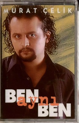 15718--Murat Celik Ben Ayni Ben 1.Baski , Jelatinli 1996