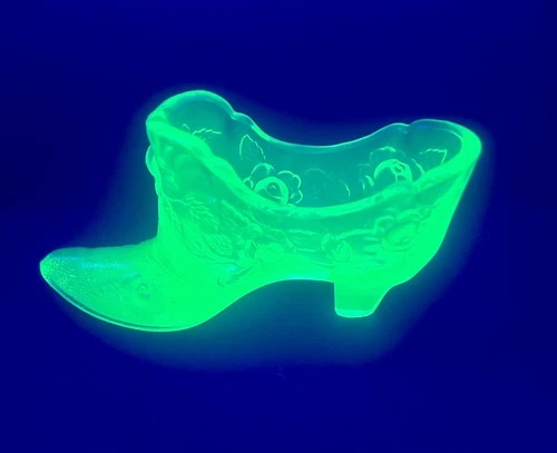 Rare Fenton Marked Sea Mist Vaseline Glass Shoe Cabbage Rose