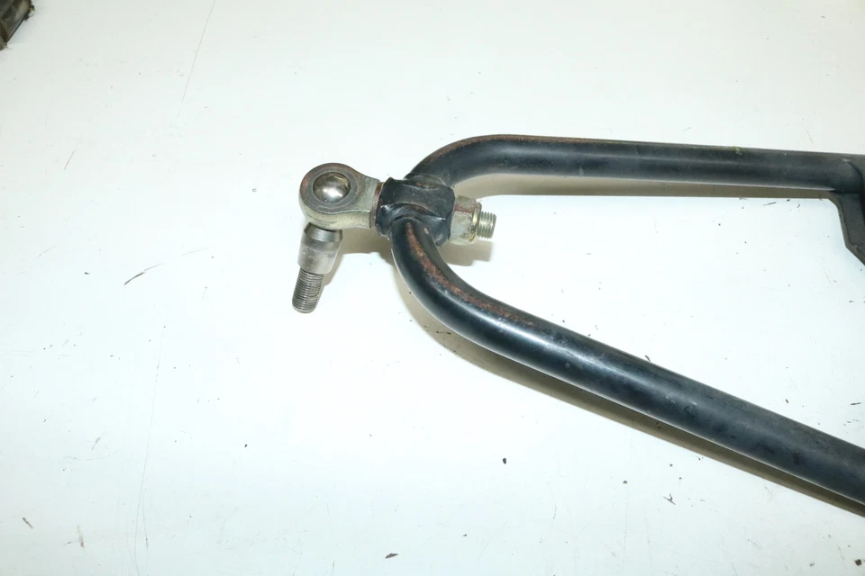 Ski-doo Summit 600 Etec Xp 2009 146" delantero superior izquierdo o derecho control brazo A Foto 3 de 4