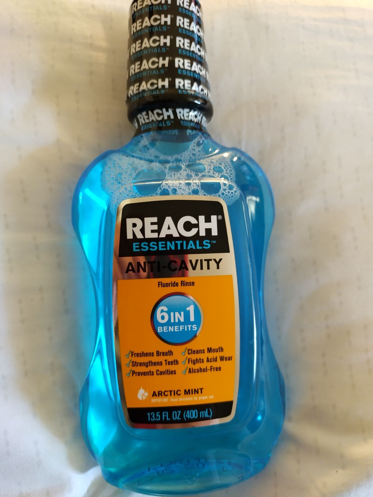 2 Reach Essentials Anticavity Fluoride 6 In1 Mouthwash Rinse MINT