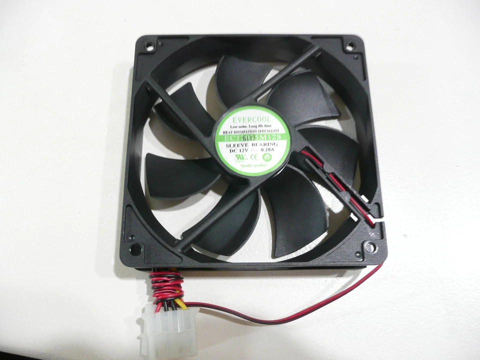 EverCool EC12025M12S 120mm x 120mm x 25mm 4pin Sleeve Bearing FAN - Image 2 of 2