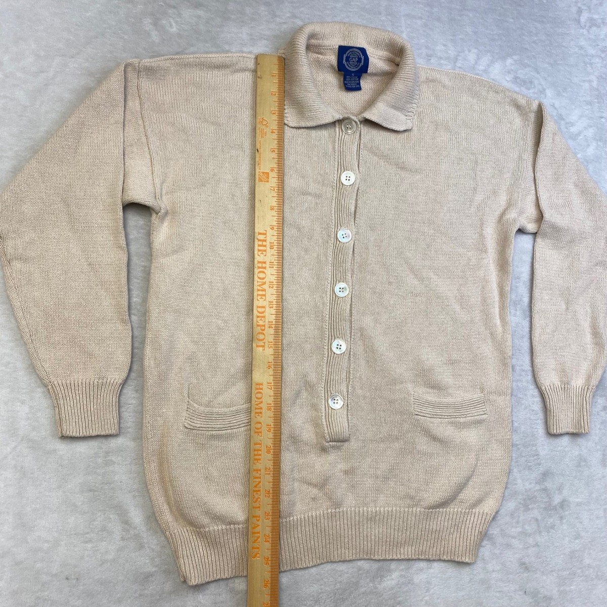 Happy☺︎ Vintage GAP Guaranteed Fit Womens Button Front Knit Top Pockets