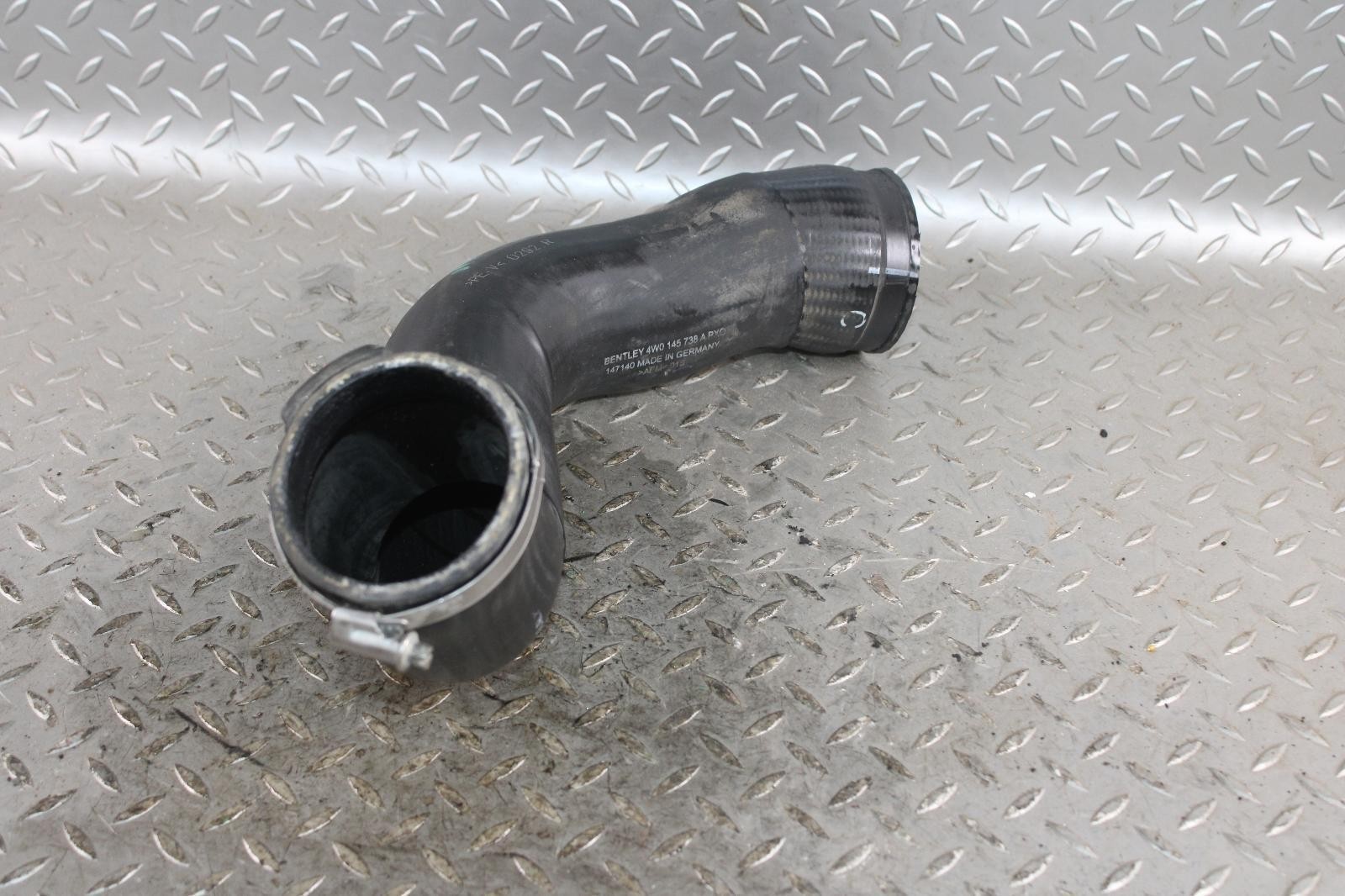 Bentley Flying Spur 2013-2018 Right Upper Charge pipe