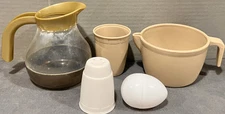 Vintage Step 2 Deluxe Pitcher Glasses Salt Shaker Egg Pretend Play House Kitchen
