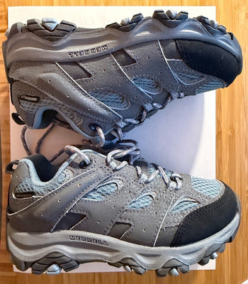 Big Kid's Moab 3 Low Waterproof Size 12.0M Altitude (New w/out box)