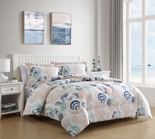 Caribbean Joe 3-Piece Full/Queen Comforter Set, Seahorse Swimming