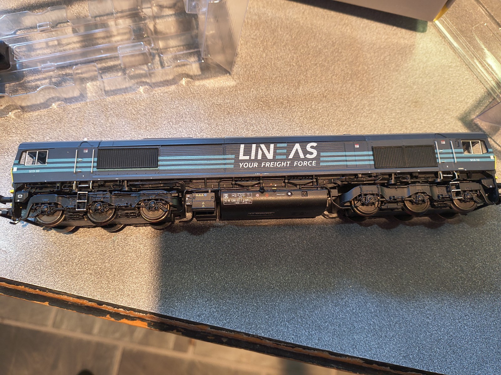 Trix 22693 Class 66 Diesel Locomotive HO Train