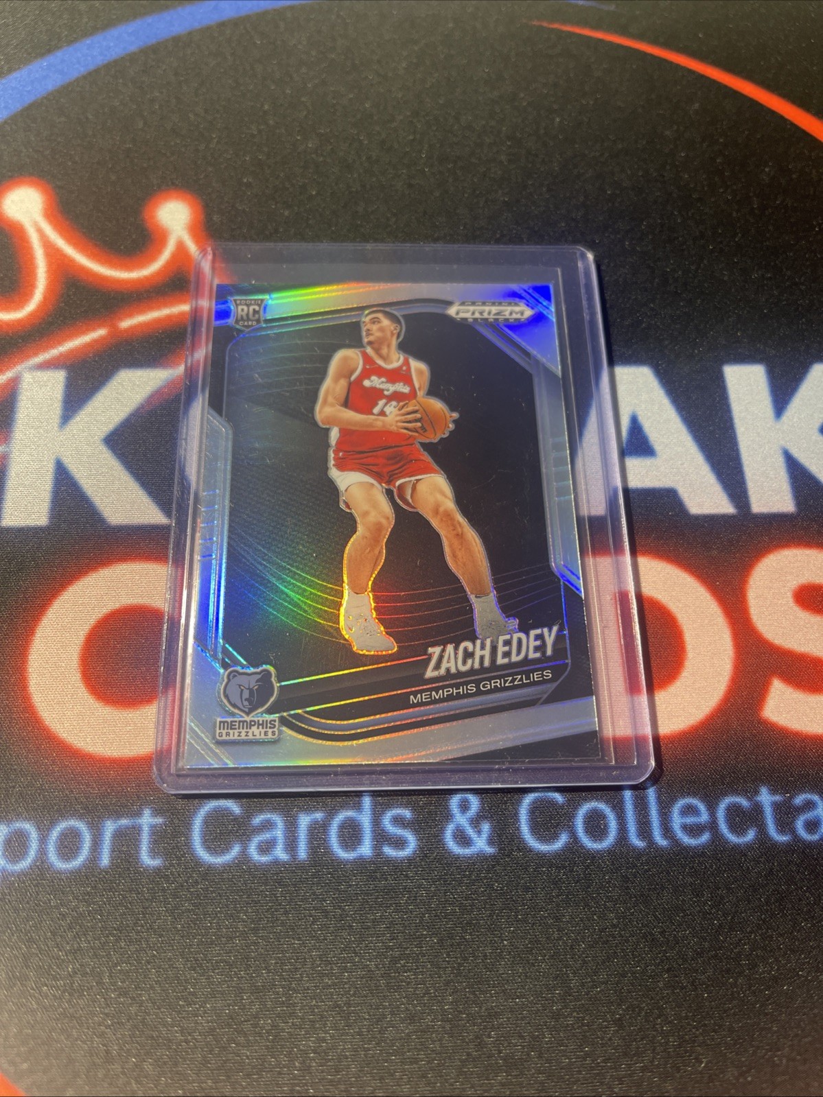 2024-25 Panini Prizm Black - Zach Edey, Zach Edey #64 Silver Prizm (RC)