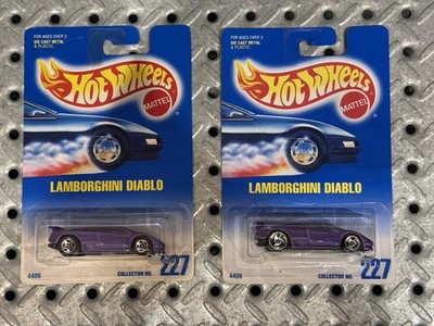 1990/1991 Hot Wheels #227 LAMBORGHINI DIABLO #4406 Purple Wheel Variation Set