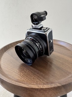 Hasselblad SWC/M Medium Format Camera w/38mm Lens Finder