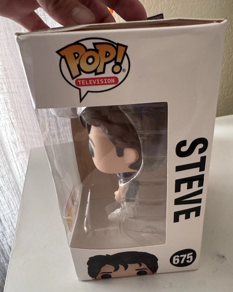 Funko Pop! Vinyl: Stranger Things - Steve Harrington (w/ Ice Cream