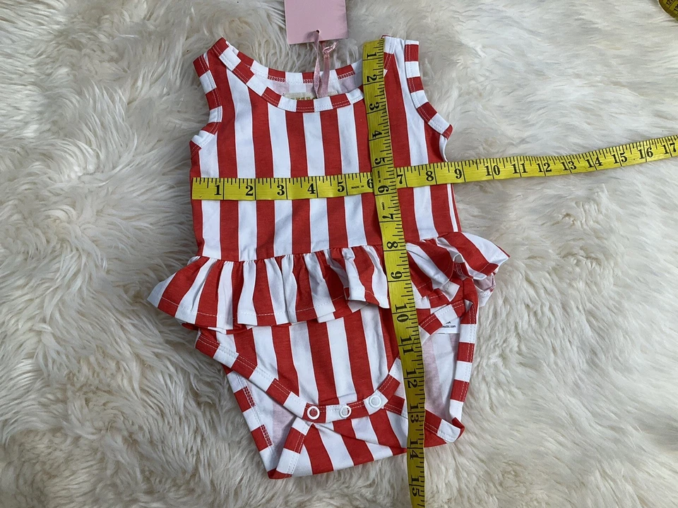 Hugo Loves Tiki Mameluco con Volantes 6-12 Meses Rojo/Blanco Bastón de Caramelo Navidad Foto 3 de 4