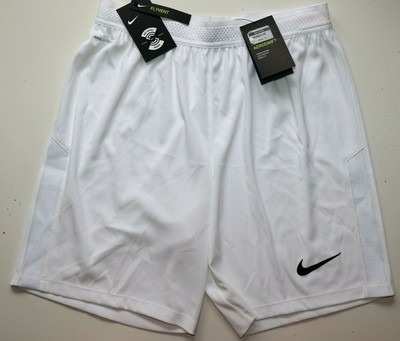 nike aeroswift strike