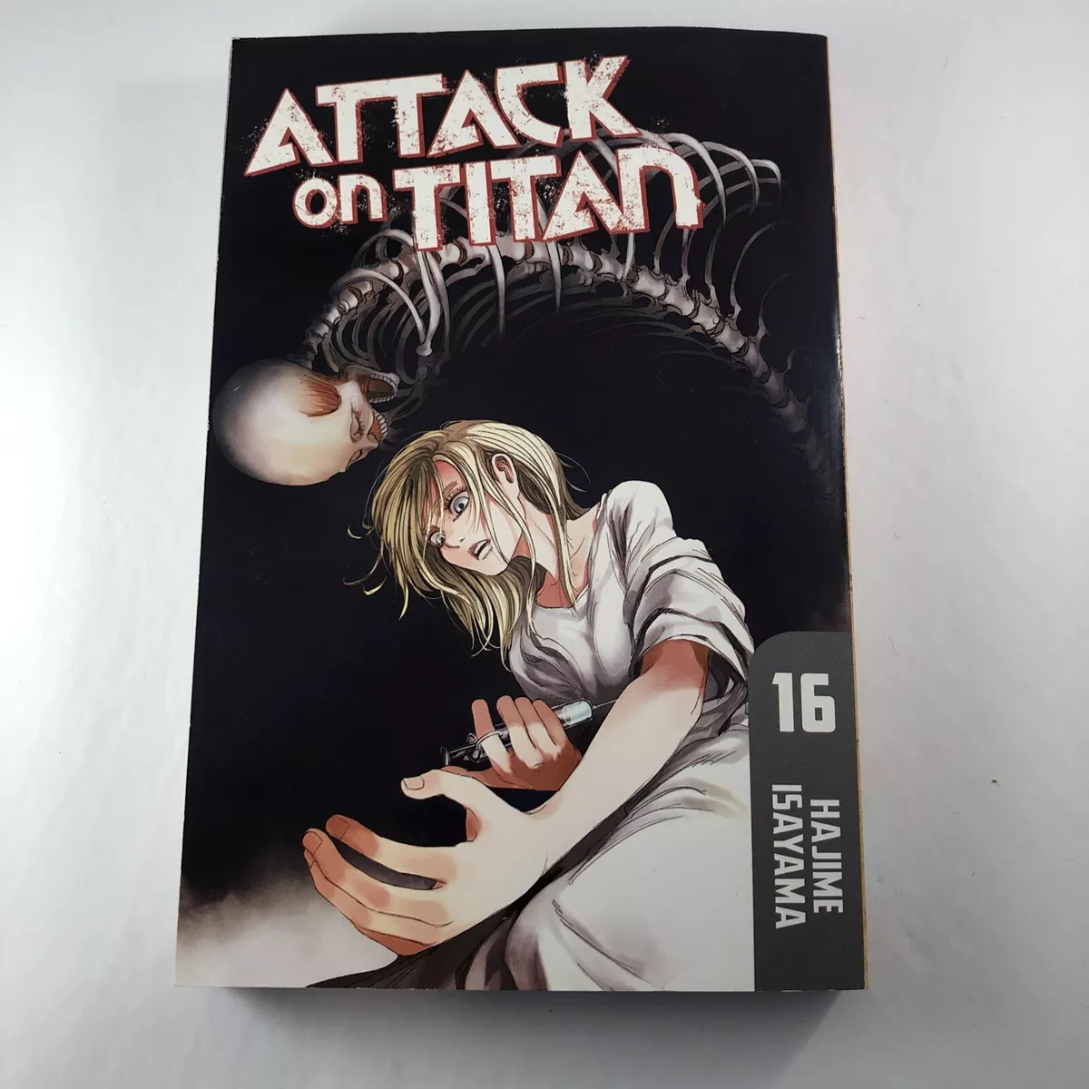 Attack on Titan, Vol. 16 (Attack on Titan, #16) by Hajime Isayama