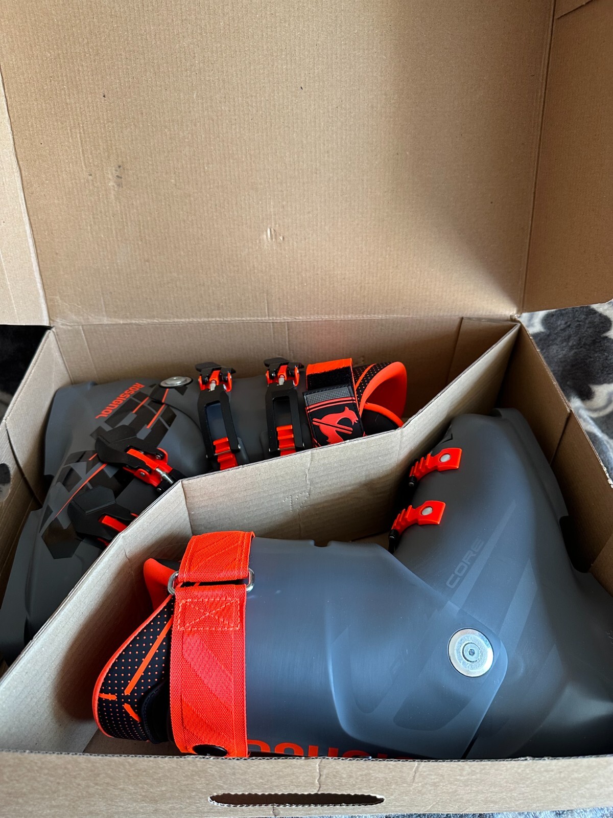 SALOMON Scarponi da sci per adulti 2024 Rossignol Hero World Cup 110 SC 24 5 scarponi da sci nuovi