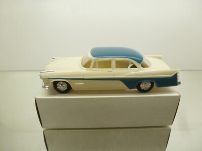 JOHAN MODELS P-1956B 1956 DESOTO 4dr SEDAN - WHITE+TURQUOISE 1:25 - GOOD IN BOX