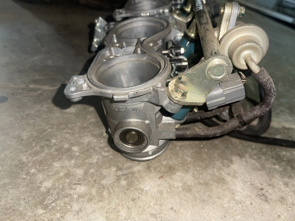 Honda CBR954RR 2002 2003 carrocería del acelerador sensor TPS Foto 3 de 4