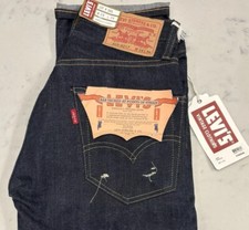 Levis Vintage Clothing LVC 505-0217 1967 Mens Selvedge Jeans - 28 X 34