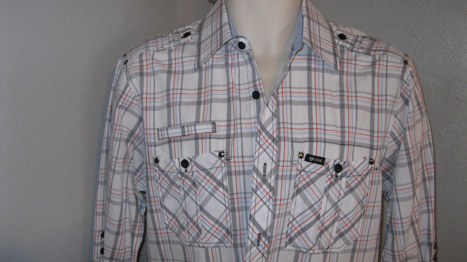 SOVEREIGN CODE PAPILLION BUTTON UP ADJUSTABLE SLEEVES SLIM DRESS SHIRT - Image 4 of 4
