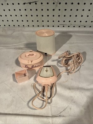 Vintage Lady Sunbeam pink Electric Shaver in Case