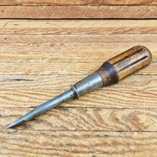 Antique Stanley 9.0 inch Burwood handle Sweetheart flathead screwdriver Large