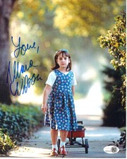 Mara Wilson signed 8x10 Photo Matilda