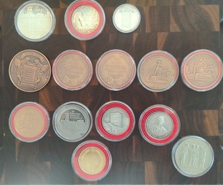 Konvolut Bergbau Medaillen / 14 Medaillen / teilweise Silber und Bronze