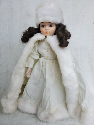 Vtg House of Lloyd Christmas Around the World 1988 Porcelain Doll Princess 16''