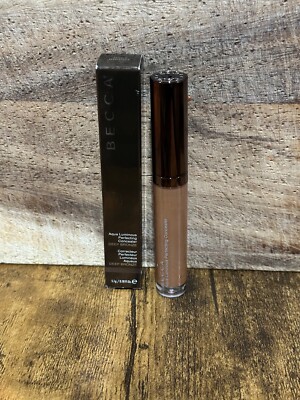 BECCA~Aqua Luminous Perfecting Concealer~Deep Bronze~.18oz/5.3ml~NIB