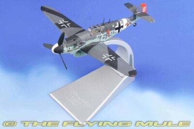 【限定生産】Bf 109 G-2 Sta.Kap.8./JG52 1/72 Messerschmitt Bf109G-2 StaKap./JG52 Gunther Rall | HLJ.com