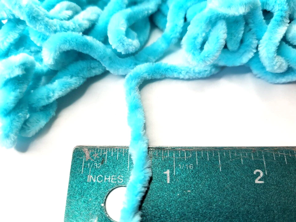 CHENILLE - TURQUESA - Med. Paquete de 3 mm - 5 yardas - Material para atar moscas y plantillas - ¡NUEVO! Foto 2 de 2