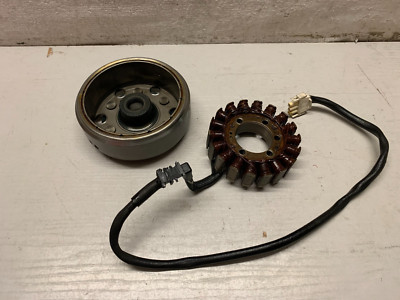 Lichtmaschine Honda VFR 750 F RC24 1988-89 n-8m1 RC2-348.1